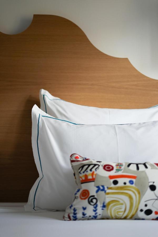 Hotel Maia シウタデリャ エクステリア 写真